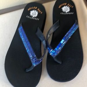 New without box - yellowbox jeweled blue flip flop